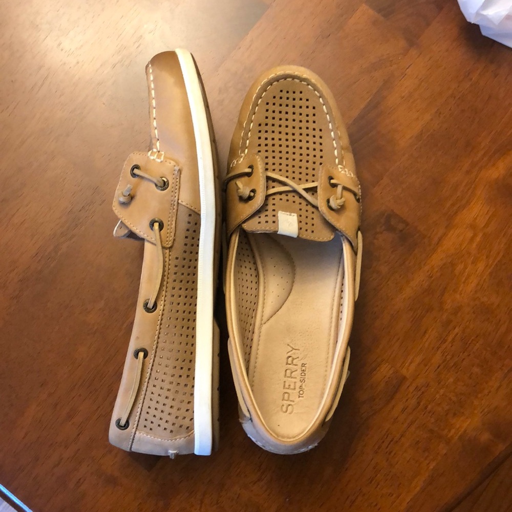 Sperry boat shoes